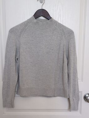 Everlane Light Gray Mock-Neck Sweater